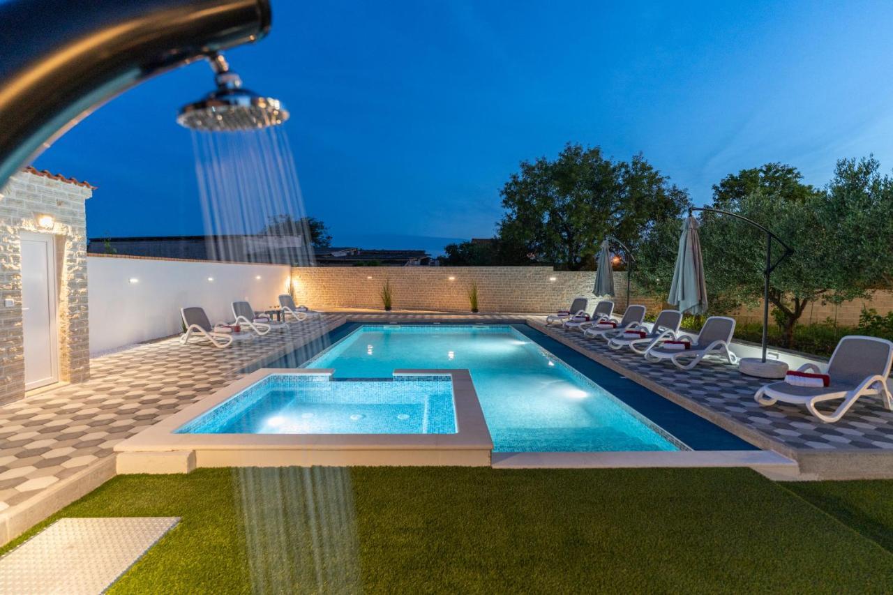 Apartman David S Bazenom Podusje Экстерьер фото