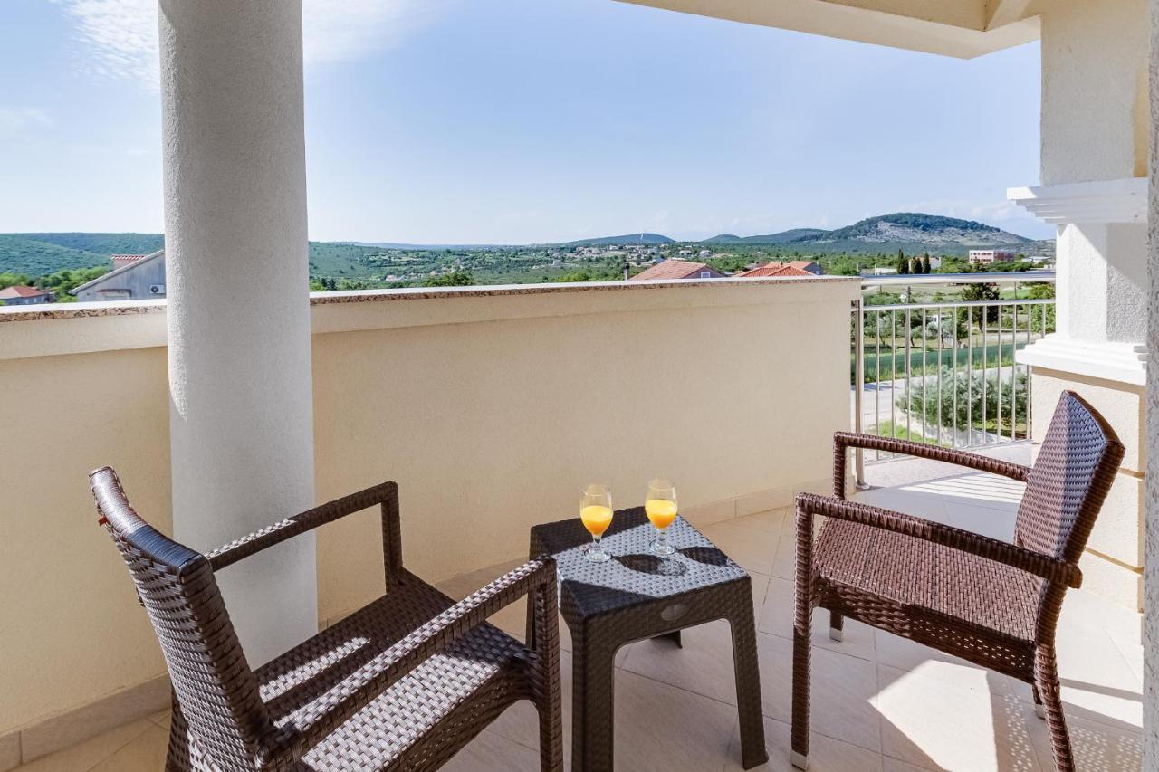 Apartman David S Bazenom Podusje Экстерьер фото