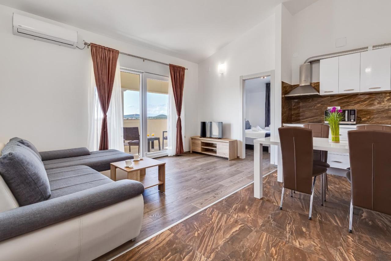Apartman David S Bazenom Podusje Экстерьер фото